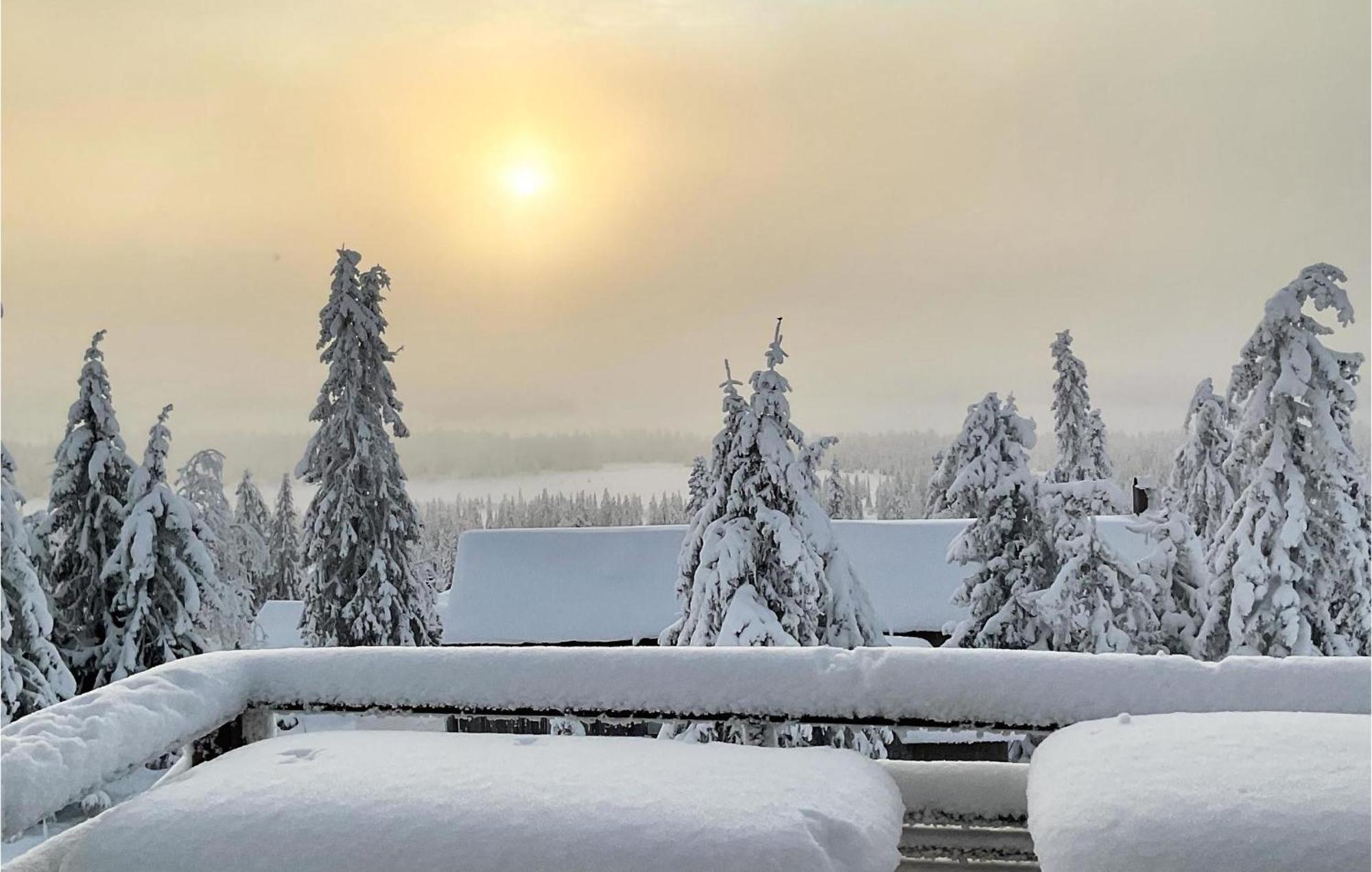 Amazing Home In Sjusjoen With Kitchen Экстерьер фото