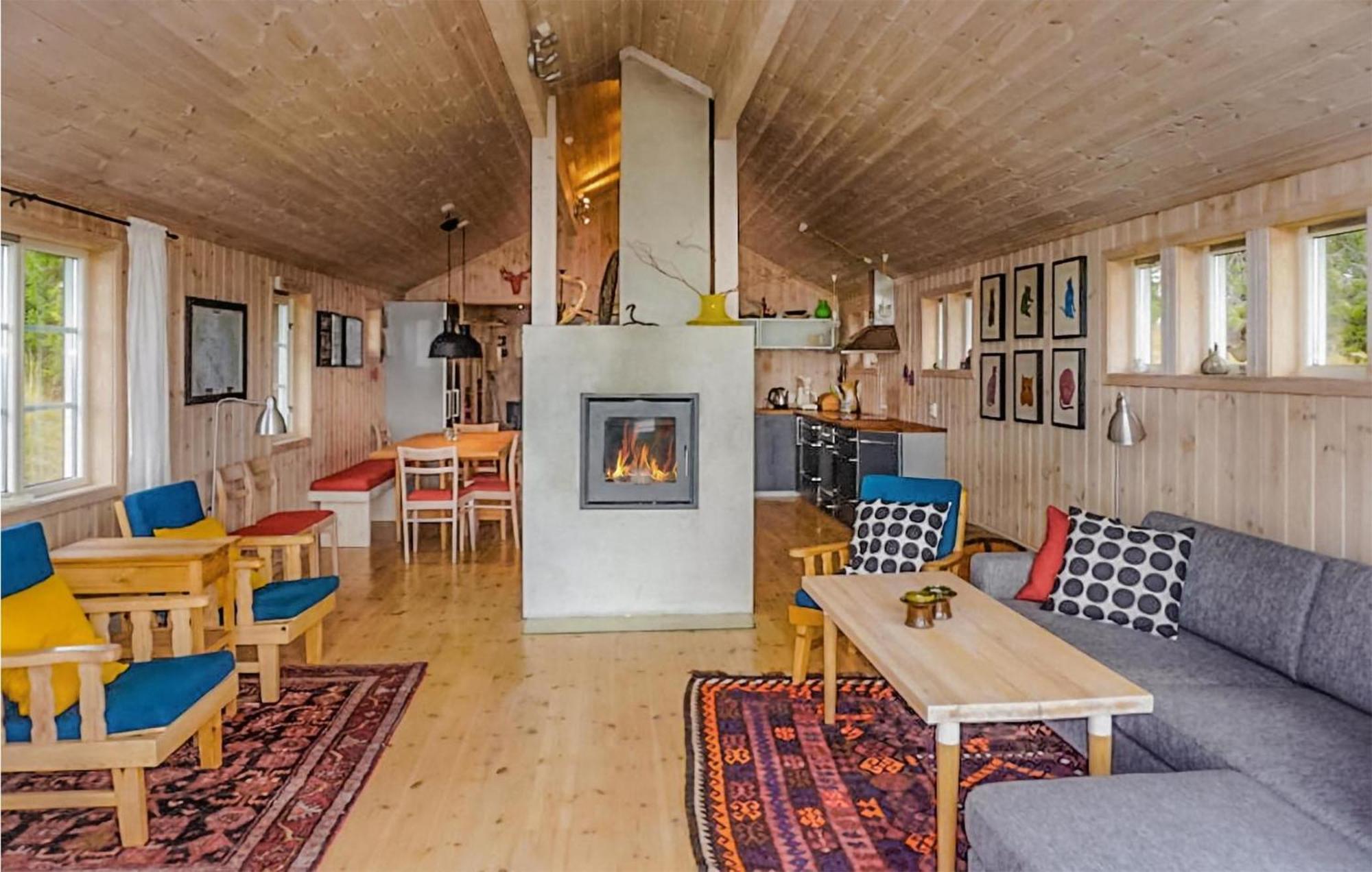Amazing Home In Sjusjoen With Kitchen Экстерьер фото