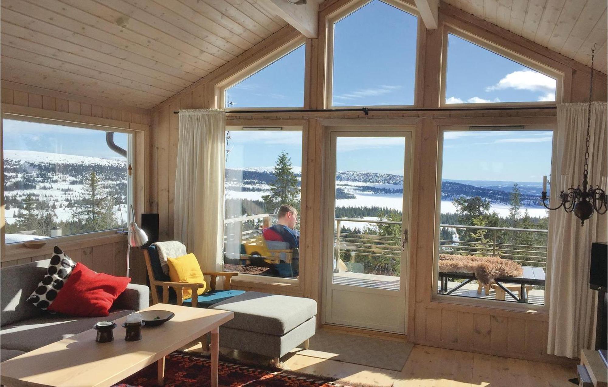 Amazing Home In Sjusjoen With Kitchen Экстерьер фото